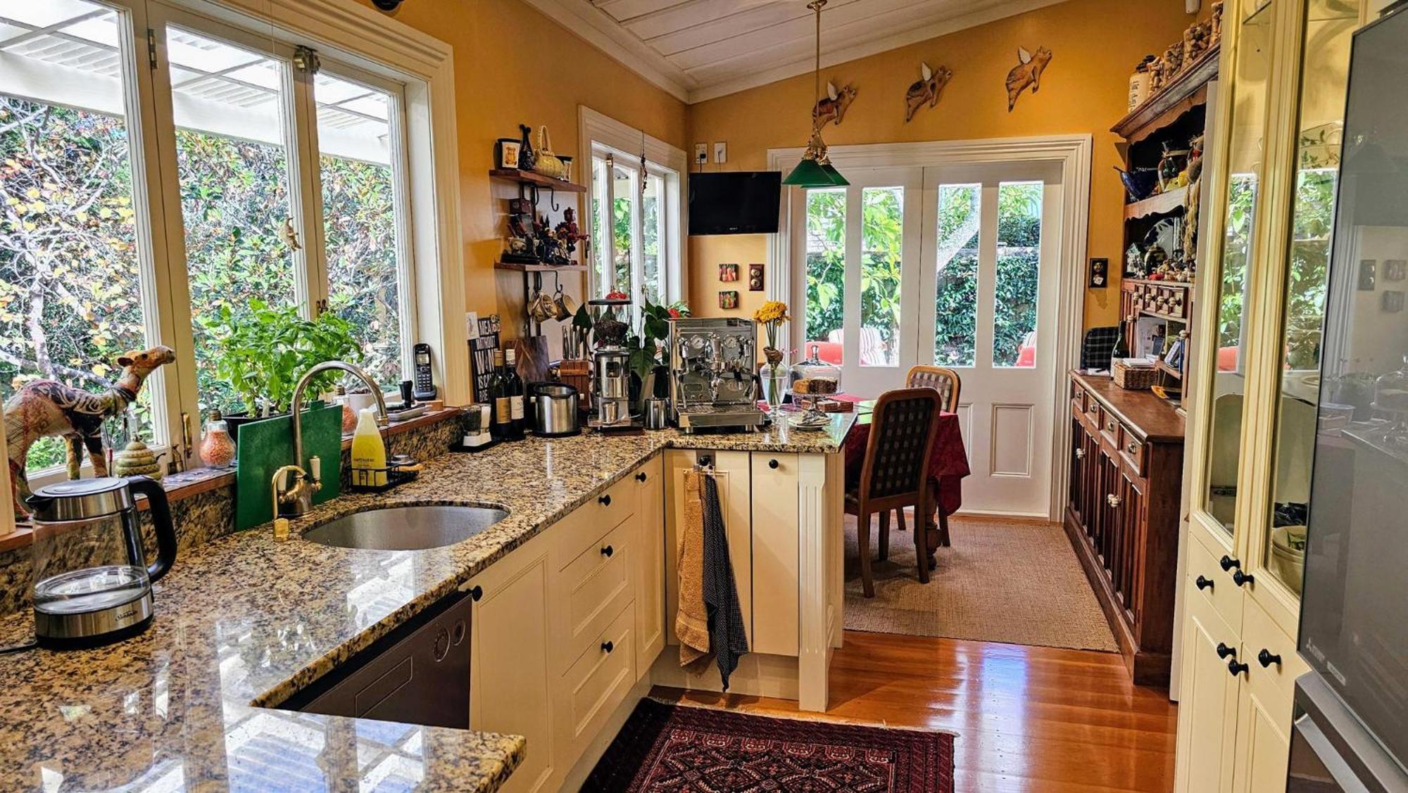 オークランド The Grange Bed & Breakfast エクステリア 写真